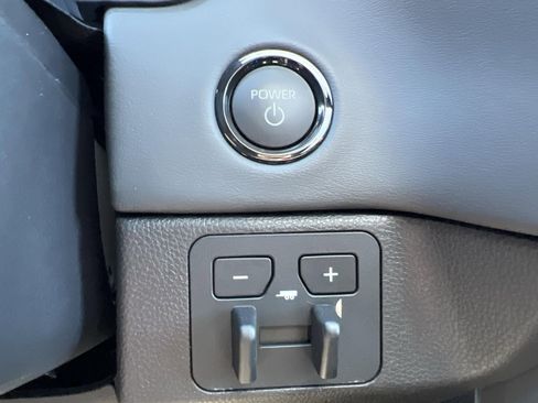 Used 2026 Toyota Sequoia Platinum AWD/4WD image 8