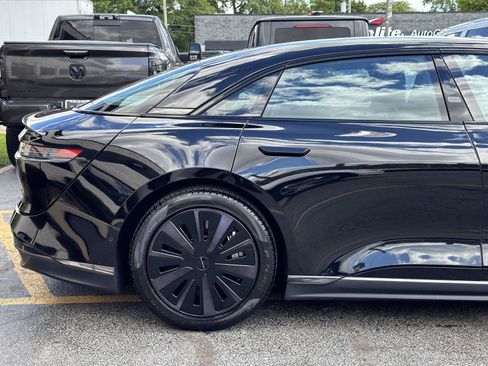 Used 2025 Lucid Air Touring AWD/4WD image 14