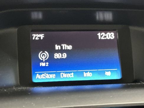 Used 2016 Ford Focus SE w/ Reverse Sensing Package FWD image 14