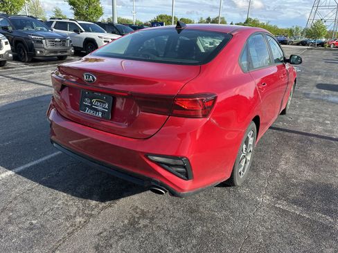 Used 2021 Kia Forte LXS FWD image 7