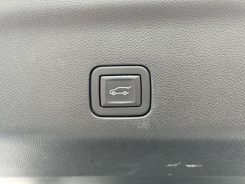 Used 2023 Cadillac Escalade ESV Sport Platinum image 50