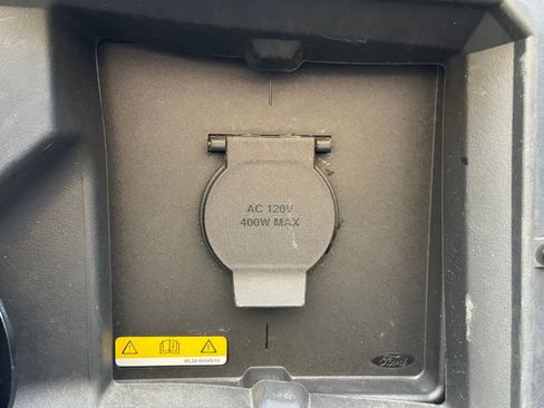 Used 2023 Ford F150 XLT w/ Equipment Group 302A High image 31