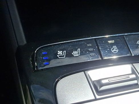 Used 2022 Hyundai Tucson Limited image 29