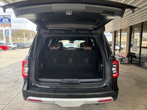 Certified 2023 Ford Expedition Limited image 27