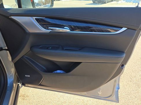 New 2025 Cadillac XT6 Premium Luxury w/ LPO, Floor Liner Package image 6