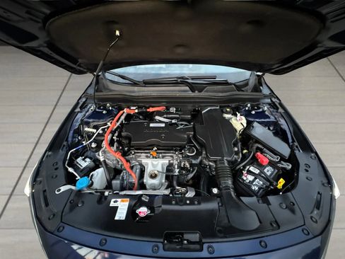 Used 2018 Honda Accord EX image 54