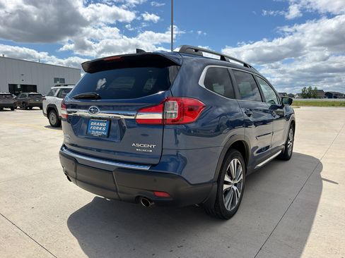 Used 2021 Subaru Ascent Limited w/ Technology Package AWD/4WD image 5