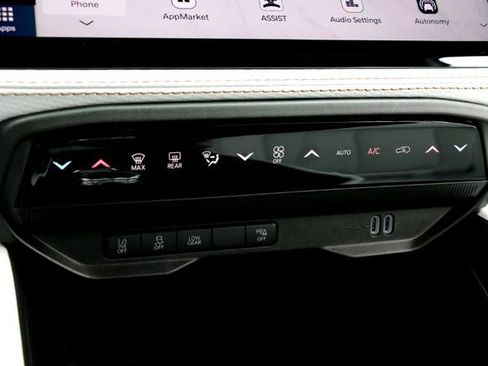 New 2026 Jeep Cherokee Limited image 15