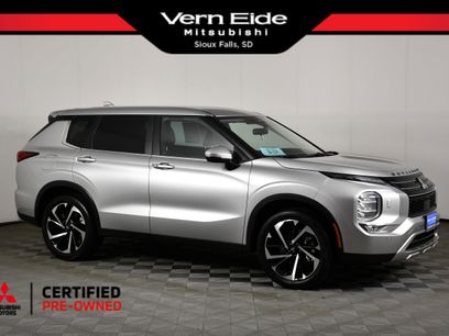 Used 2023 Mitsubishi Outlander SE