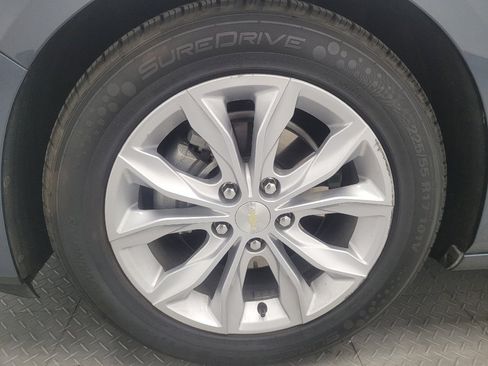 Used 2019 Chevrolet Malibu Hybrid FWD image 31