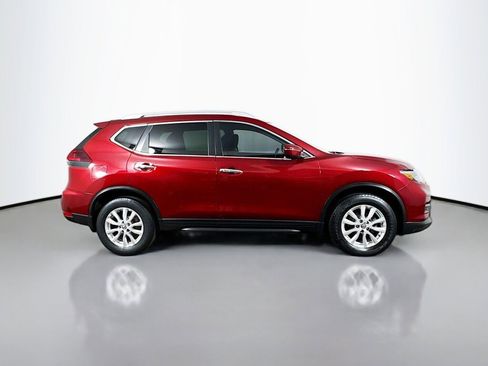 Used 2020 Nissan Rogue SV image 6