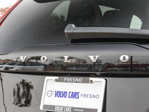 New 2026 Volvo XC90 T8 Plus w/ Protection Package Premier image 12