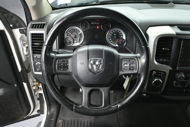Used 2017 RAM 1500 Big Horn RWD image 20