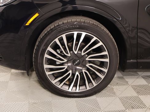 Used 2022 Lincoln Corsair AWD w/ Premium Package image 19