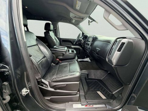 Used 2017 Chevrolet Silverado 1500 LT w/ All Star Edition AWD/4WD image 27