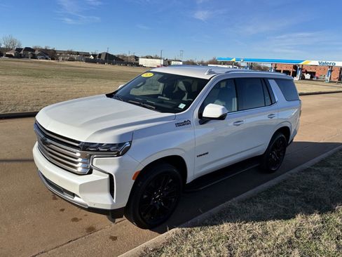 Used 2023 Chevrolet Tahoe High Country image 7