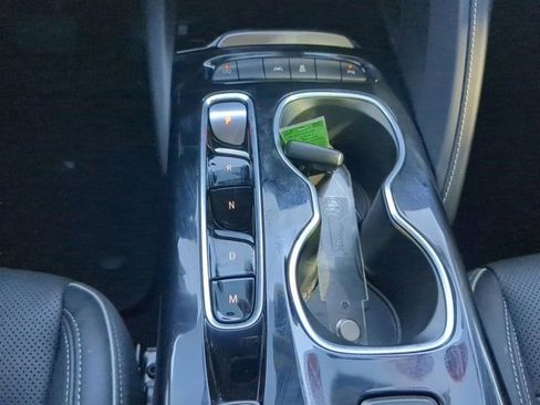 Used 2021 Buick Envision Essence w/ Technology Package I image 15