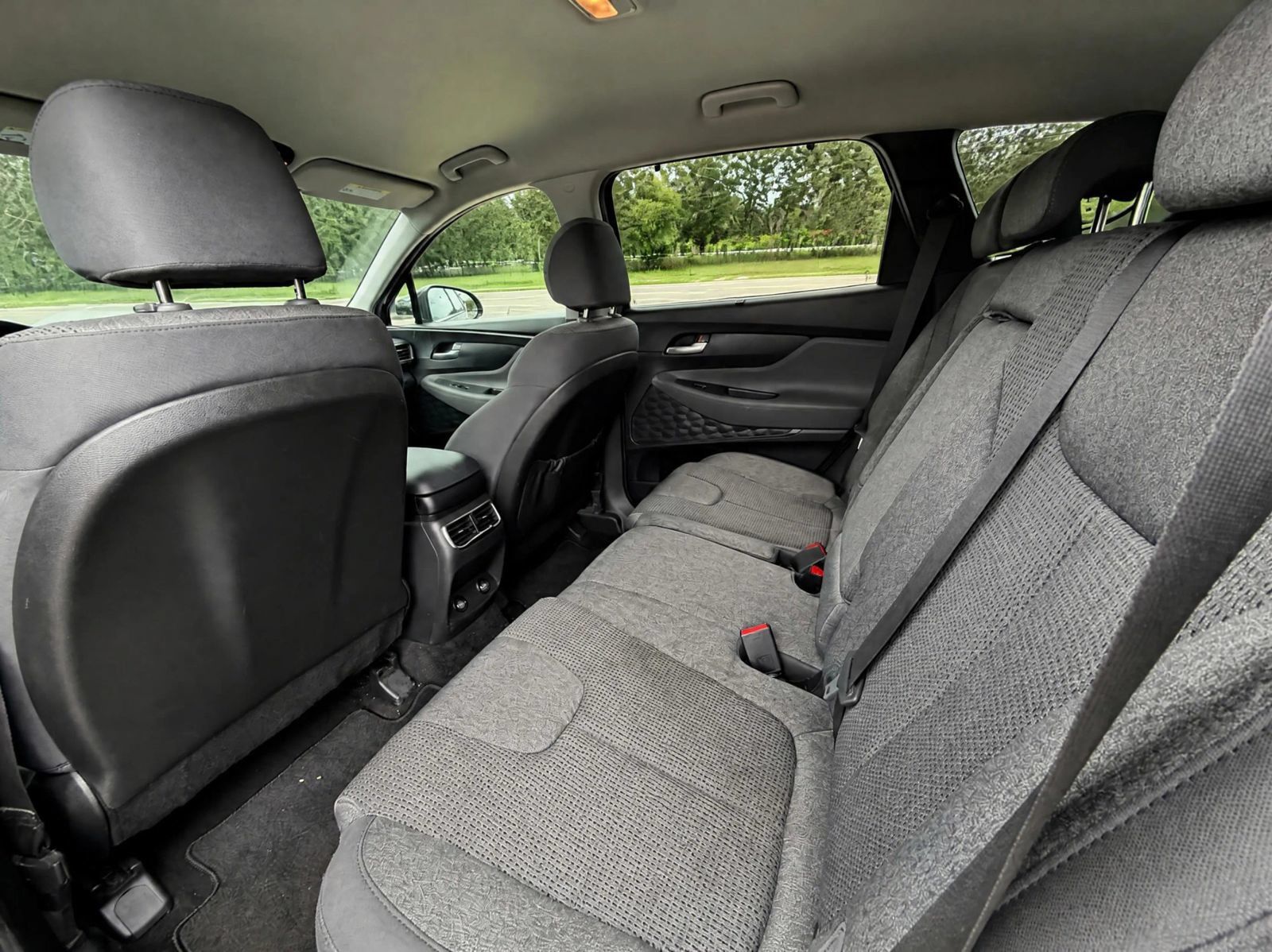 Used 2021 Hyundai Santa Fe SEL w/ Convenience Package FWD image 8