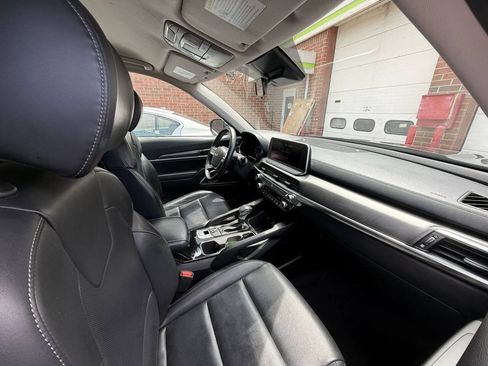 Used 2022 Kia Telluride LX AWD/4WD image 16