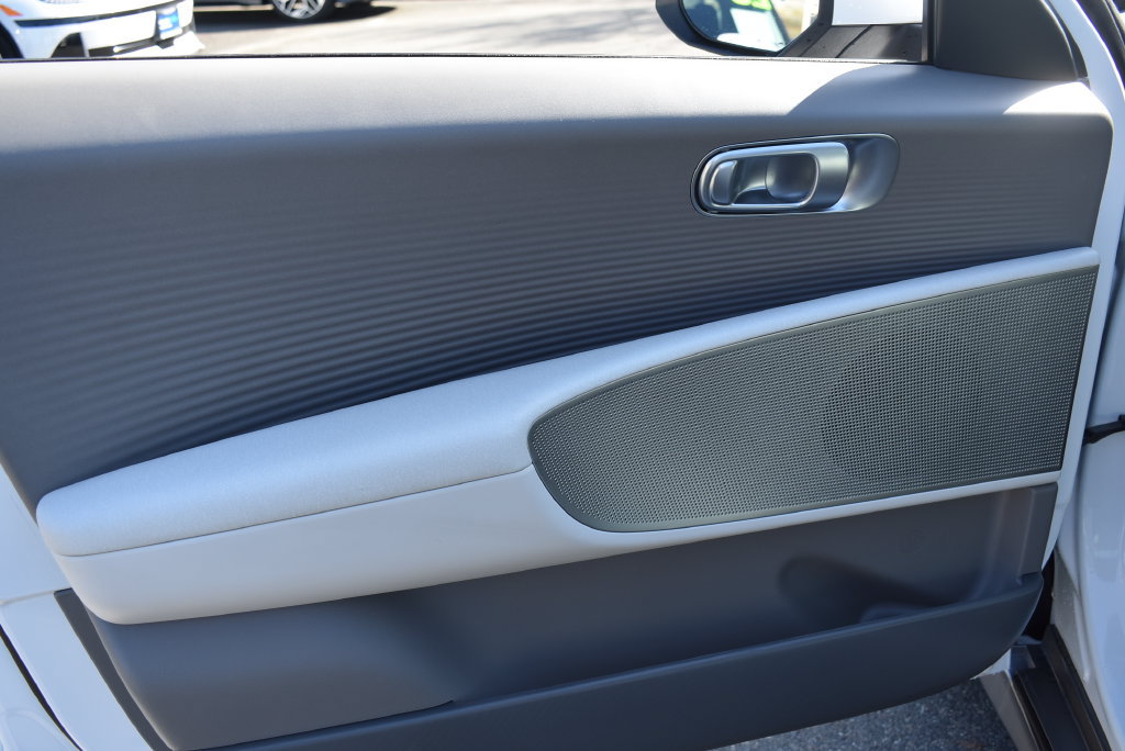 Certified 2023 Hyundai Ioniq 6 SEL RWD image 18