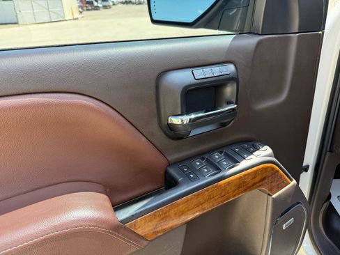 Used 2014 Chevrolet Silverado 1500 High Country w/ High Country Premium Package AWD/4WD image 14
