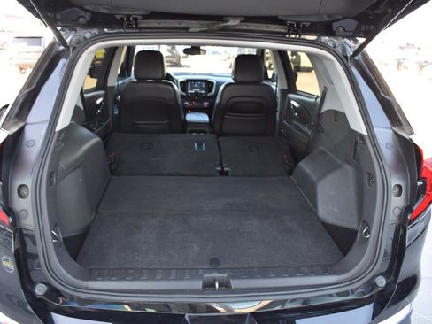 Used 2020 GMC Terrain SLT image 46