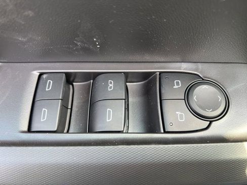 New 2025 Chevrolet Colorado Trail Boss w/ Midnight Edition image 13