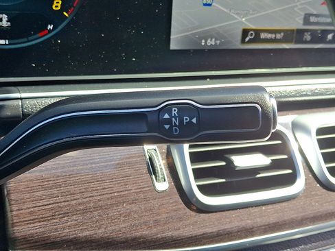 Used 2020 Mercedes-Benz GLE 350 4MATIC image 18