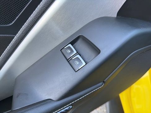 Used 2016 Chevrolet Corvette Stingray Coupe w/ 2LT Preferred Equipment Group image 21