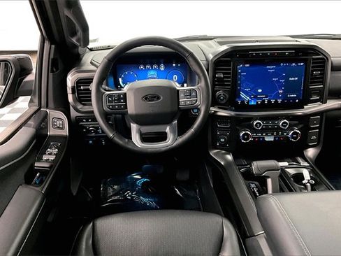 Used 2024 Ford F150 Lariat image 5