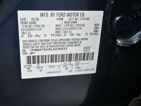 Used 2020 Ford Explorer XLT w/ Equipment Group 202A RWD image 20