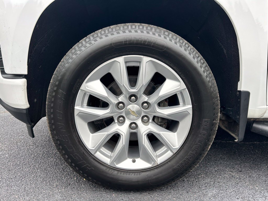 Used 2019 Chevrolet Silverado 1500 RST w/ All-Star Edition AWD/4WD image 2