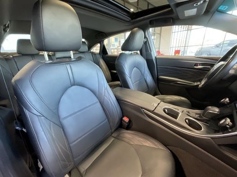 Certified 2022 Toyota Avalon Limited image 20