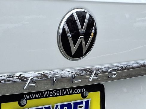 Used 2021 Volkswagen Atlas SEL image 31