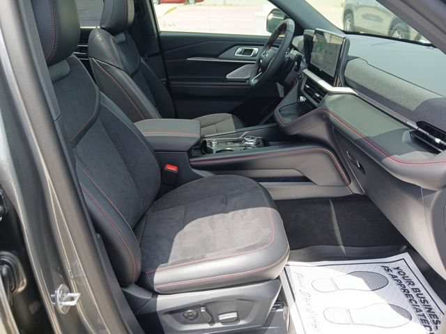 Used 2026 Ford Explorer ST w/ Sun And Sound Package AWD/4WD image 32