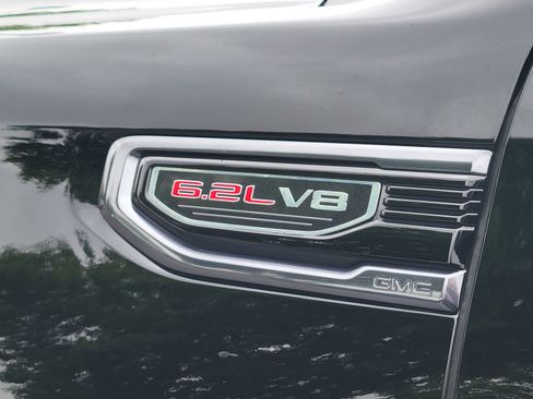 Used 2022 GMC Sierra 1500 AT4 w/ AT4 Premium Package AWD/4WD image 17
