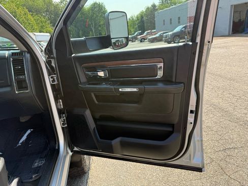 Used 2018 RAM 2500 Laramie w/ Sport Appearance Group AWD/4WD image 22