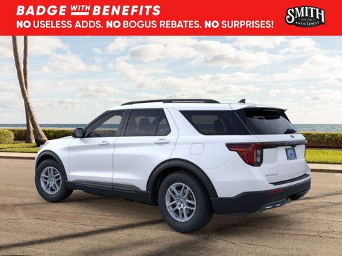 New 2026 Ford Explorer Active w/ Active Comfort Package image 5