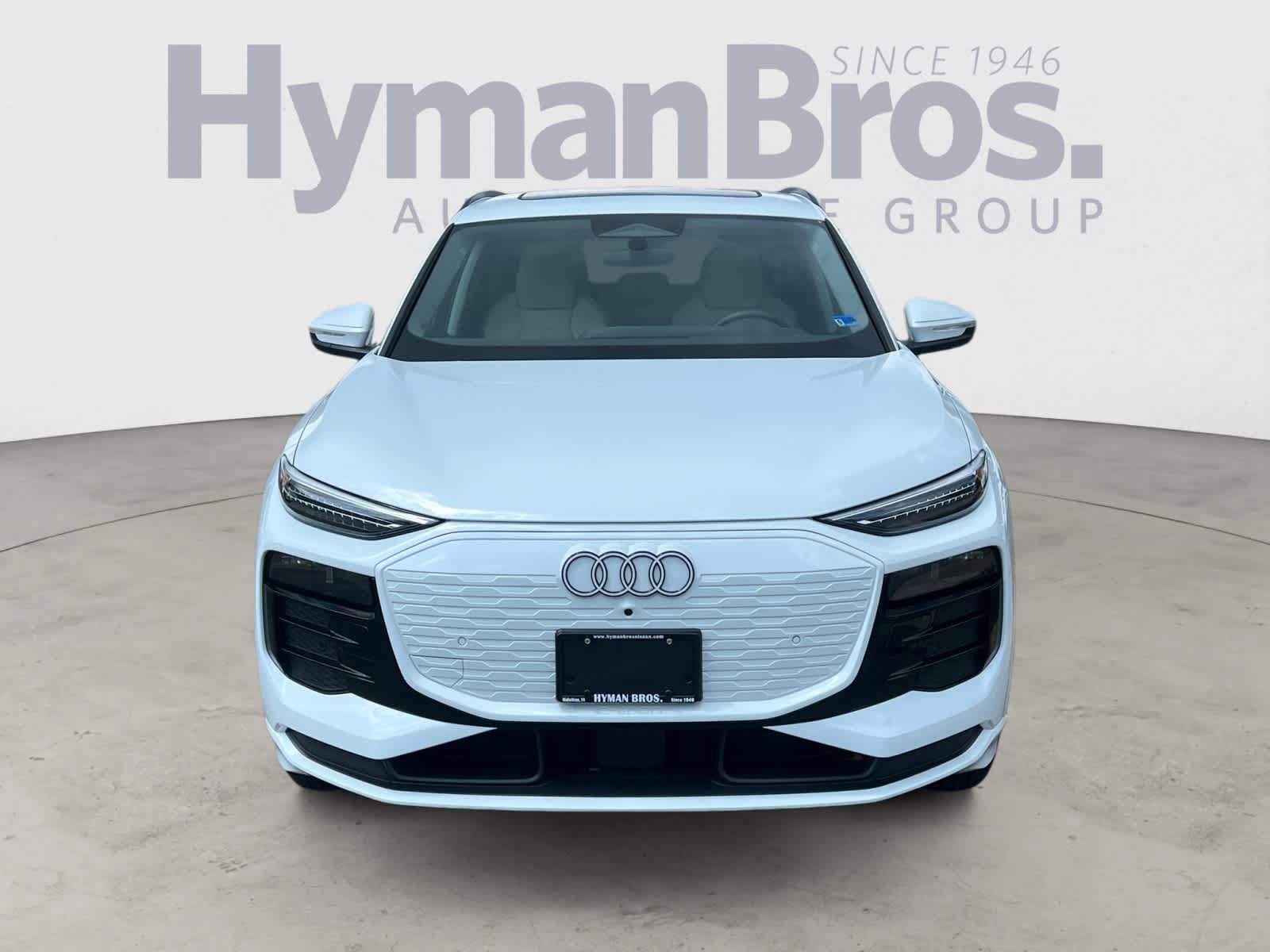 Used 2025 Audi Q6 e-tron Premium Plus AWD/4WD image 9