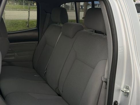 Used 2011 Toyota Tacoma PreRunner w/ TRD Sport Pkg RWD image 30