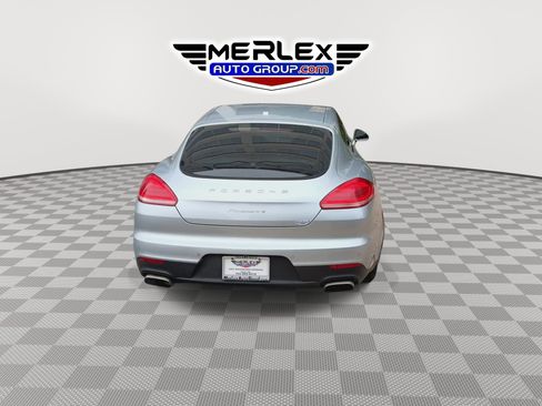 Used 2016 Porsche Panamera 4 AWD/4WD image 7