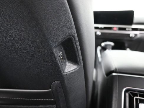 Used 2025 Kia Sorento S w/ Panoramic Sunroof Package image 15