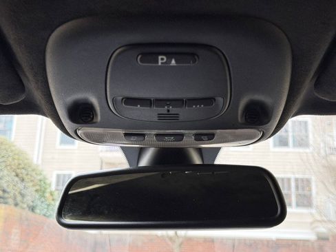 Used 2011 Jaguar XK Coupe image 27