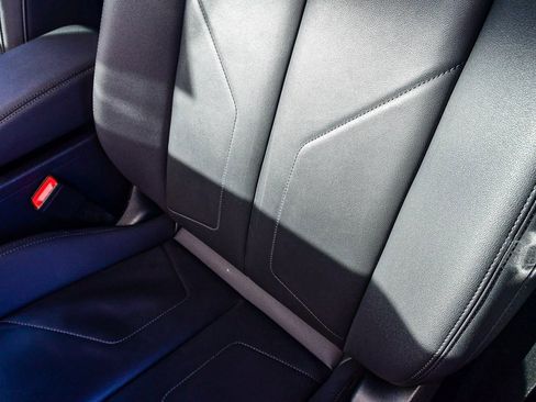 Used 2024 Audi Q3 2.0T Premium image 23