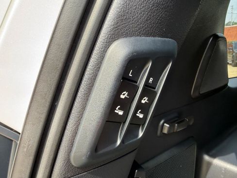Used 2023 Lexus GX 460 Premium AWD/4WD image 31