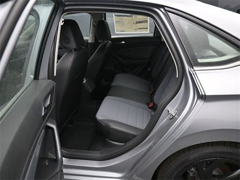 New 2025 Volkswagen Jetta SE image 11