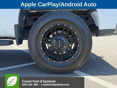 Used 2019 Chevrolet Silverado 1500 LT w/ True North Edition AWD/4WD image 9