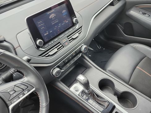 Used 2022 Nissan Altima 2.5 SR image 29