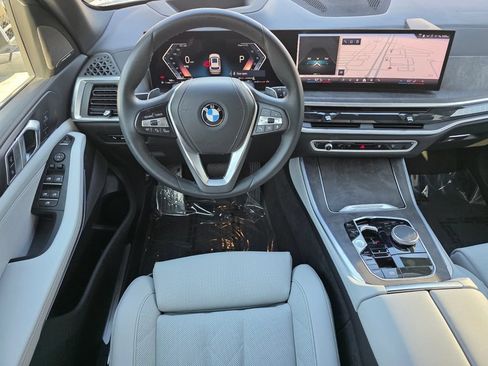 Certified 2024 BMW X5 sDrive40i w/ Premium Package RWD image 12