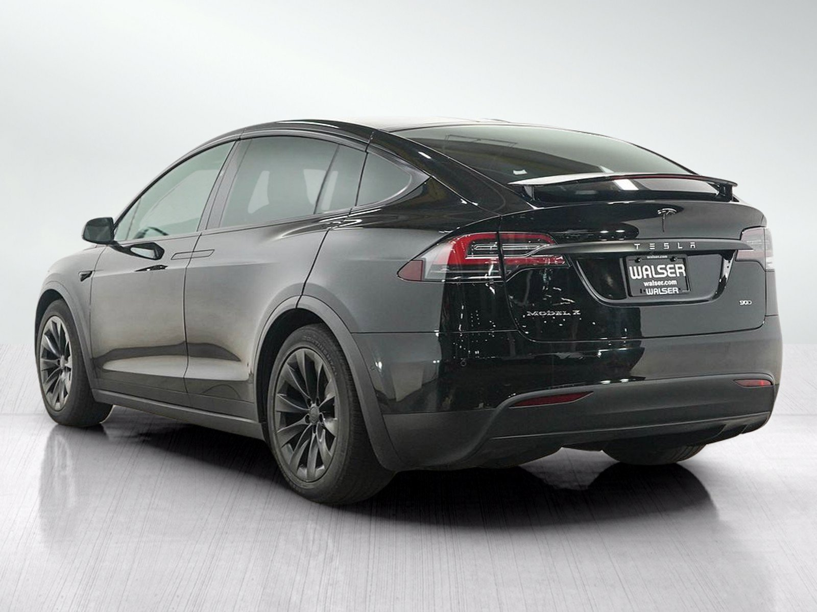 Used 2017 Tesla Model X 90D AWD/4WD image 3